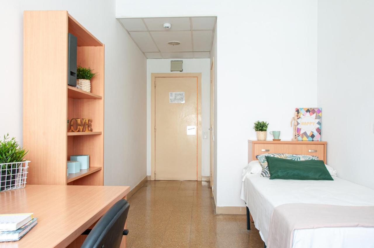 Residencia Universitaria Resa Sant Jordi *